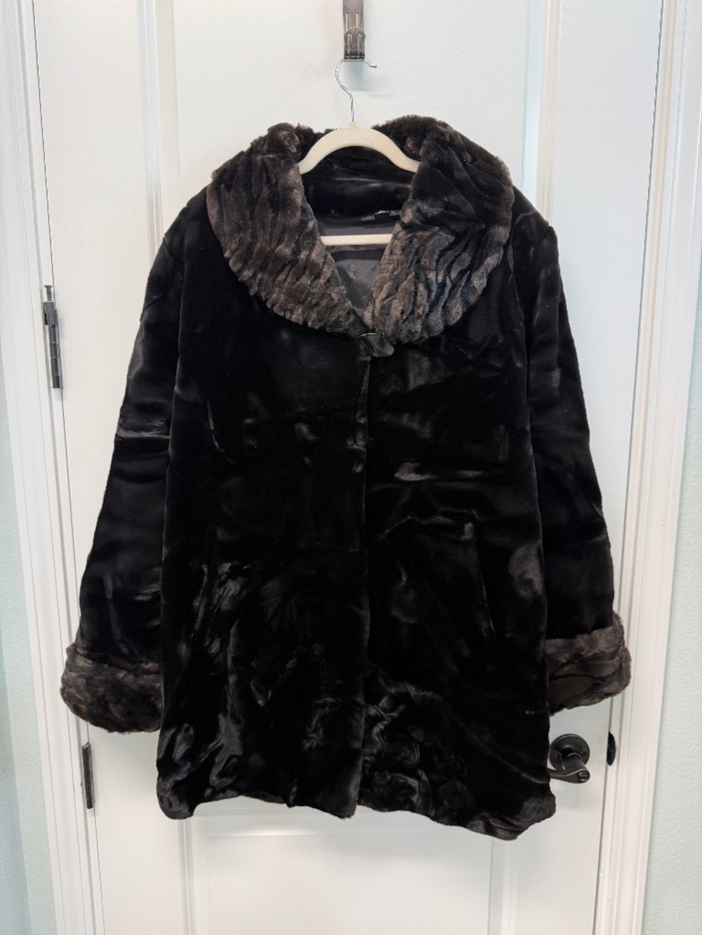 Nuage Black Sheared Faux Fur Car Coat Contrast Rippled Shawl Collar L